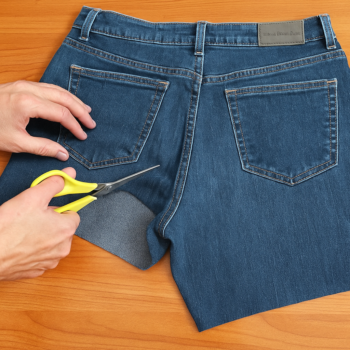 🧵 Aus Alt mach Genial: So entsteht aus einer alten Jeans eine praktische DIY-Schürze