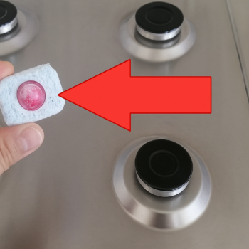 Herd und Backofen reinigen: Der einfache Trick gegen Schmutz und eingebranntes Fett
