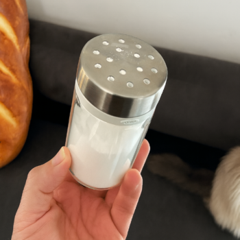 🛋️ Ihrem Sofa neuen Glanz verleihen: Salz – das gut gehütete Haushaltsgeheimnis ✨