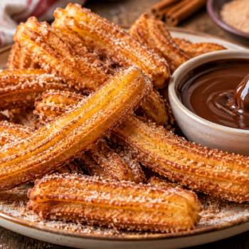 Churros selber machen: Einfaches Rezept für knusprige Churros